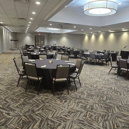 Holiday Inn - Bloomington - Normal By Ihg Exterior foto