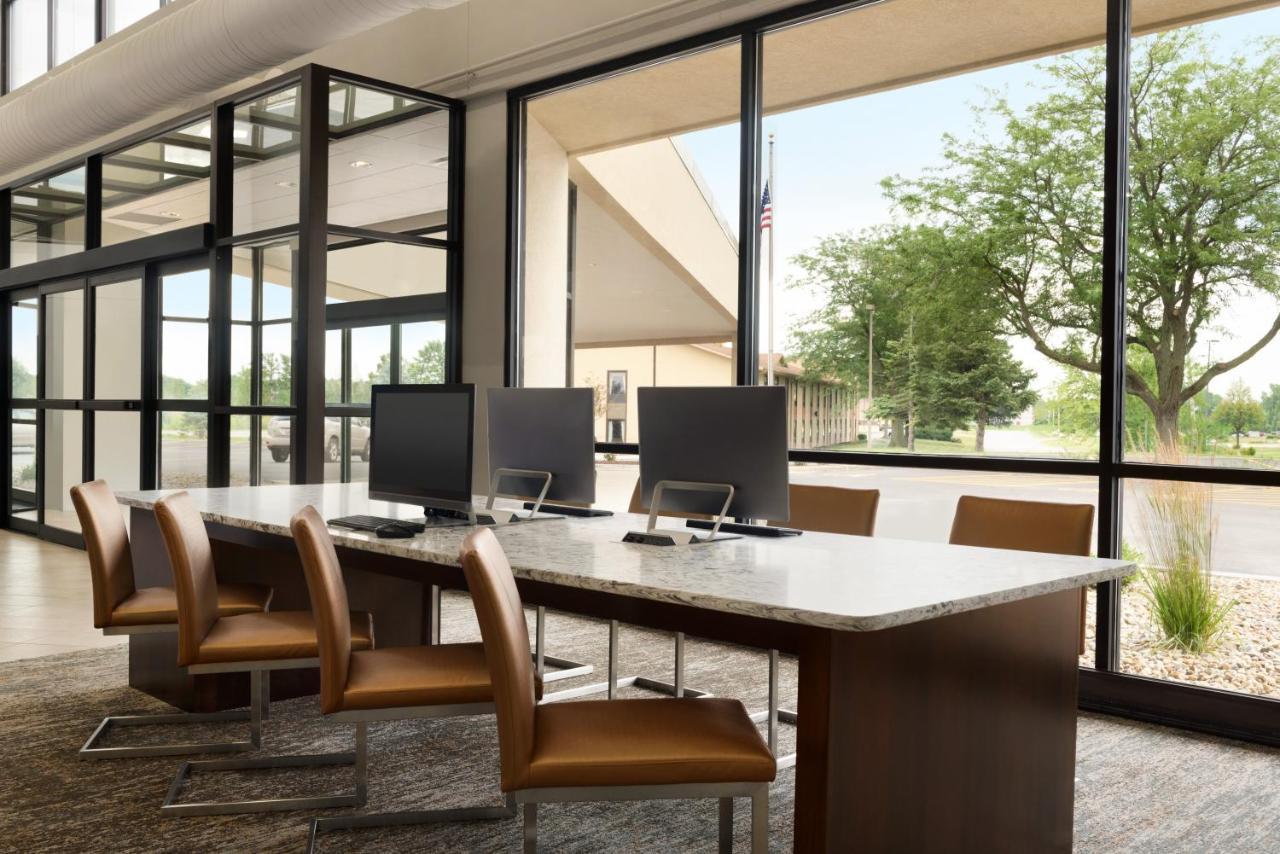 Holiday Inn - Bloomington - Normal By Ihg Exterior foto
