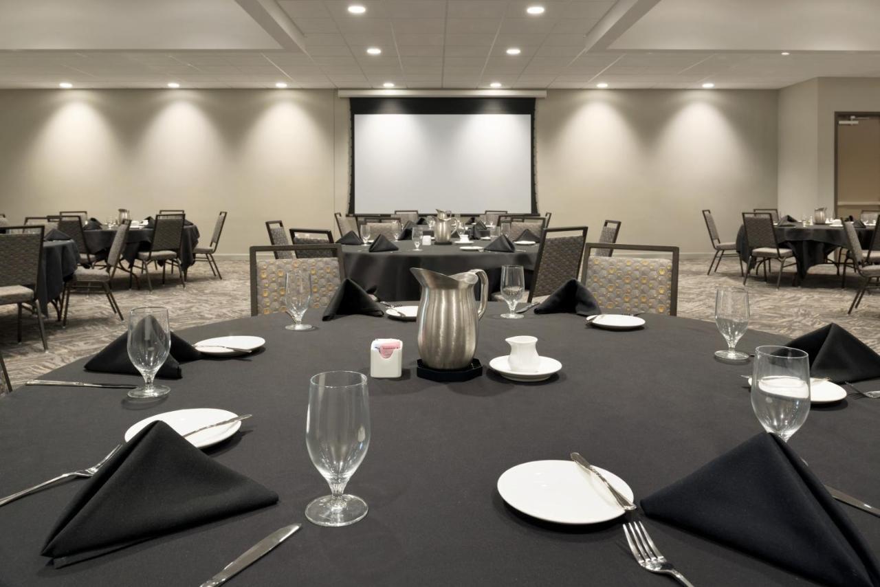 Holiday Inn - Bloomington - Normal By Ihg Exterior foto